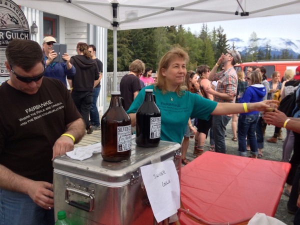 Fairbanks' Silver Gulch Brewery serves its product to Beer Fest attendees in Haines. (Alexandra Gutierrez/APRN)