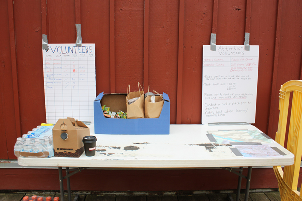 The volunteer search table is located behind the Mt. Roberts Tramway building. Volunteers are needed. The team will meet up Friday, Saturday and Sunday morning at 9 a.m. Volunteers can also contact Luke Holton on Facebook. (Photo by Lisa Phu/KT