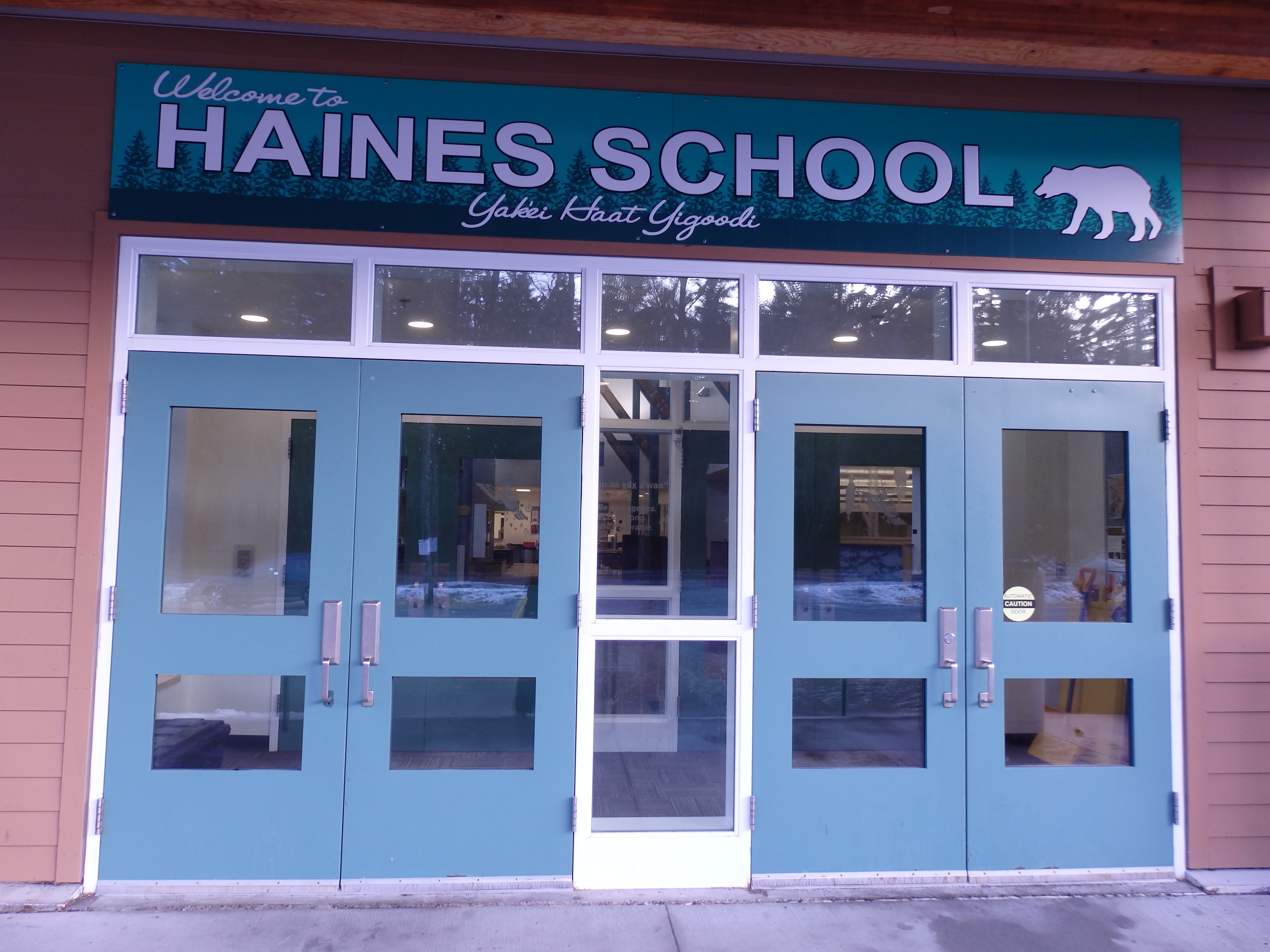 Haines School Restricts Yoga Pants And Saggy Pants - Alaska Public