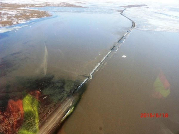 Spring flooding along the Dalton Highway. Credit Alaska Department of Transportation