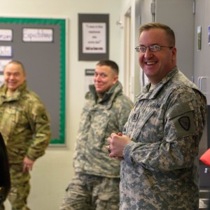 Command Sgt. Maj. Hildreth meets with guardsman at the Bethel National Guard building. (Photo by Sgt. Marisa Lindsay/Alaska NG)