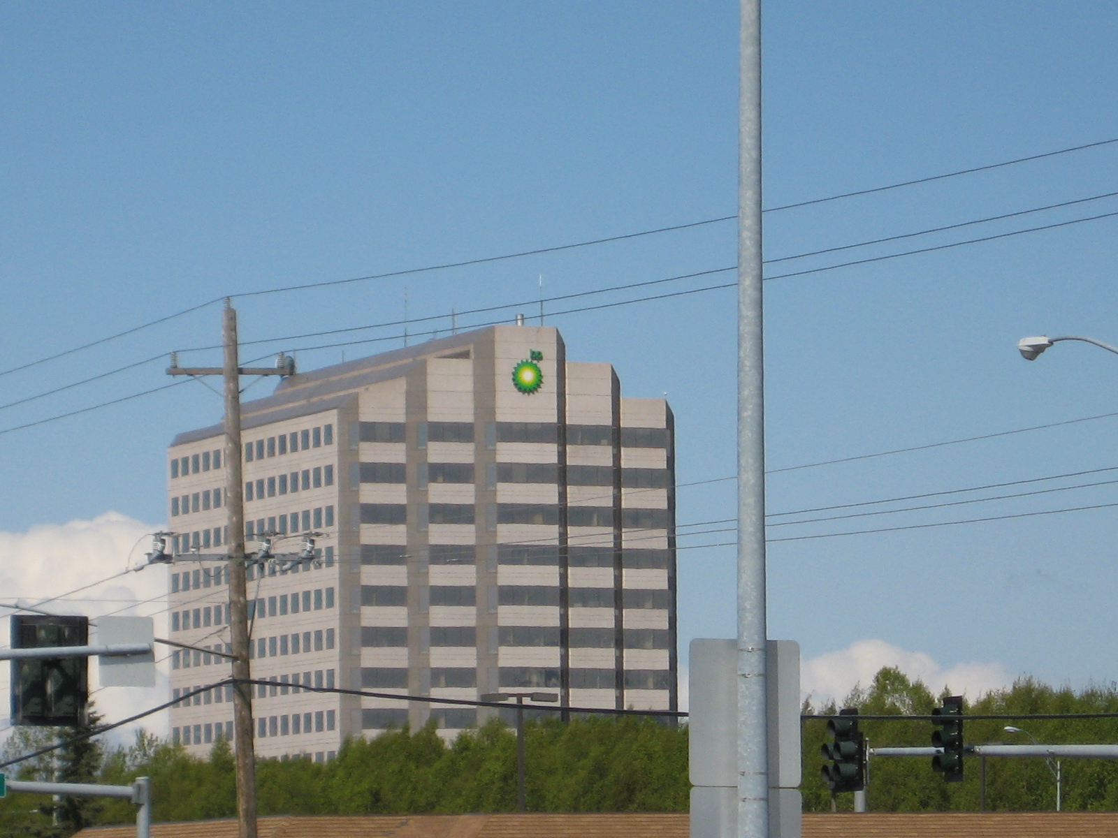 BP's Anchorage headquarters. Image: Wikimedia Commons