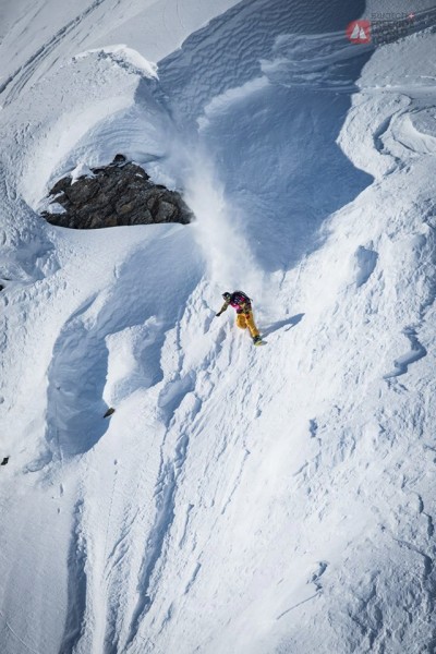 Snowboarder Flo Orley competing in Haines in 2015. (Photographer: David Carlier/Freeride World Tour)