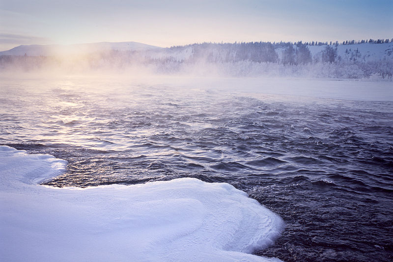 Ice fog on the Yukon River (Creative commons photo by Anthony DeLorenzo)
