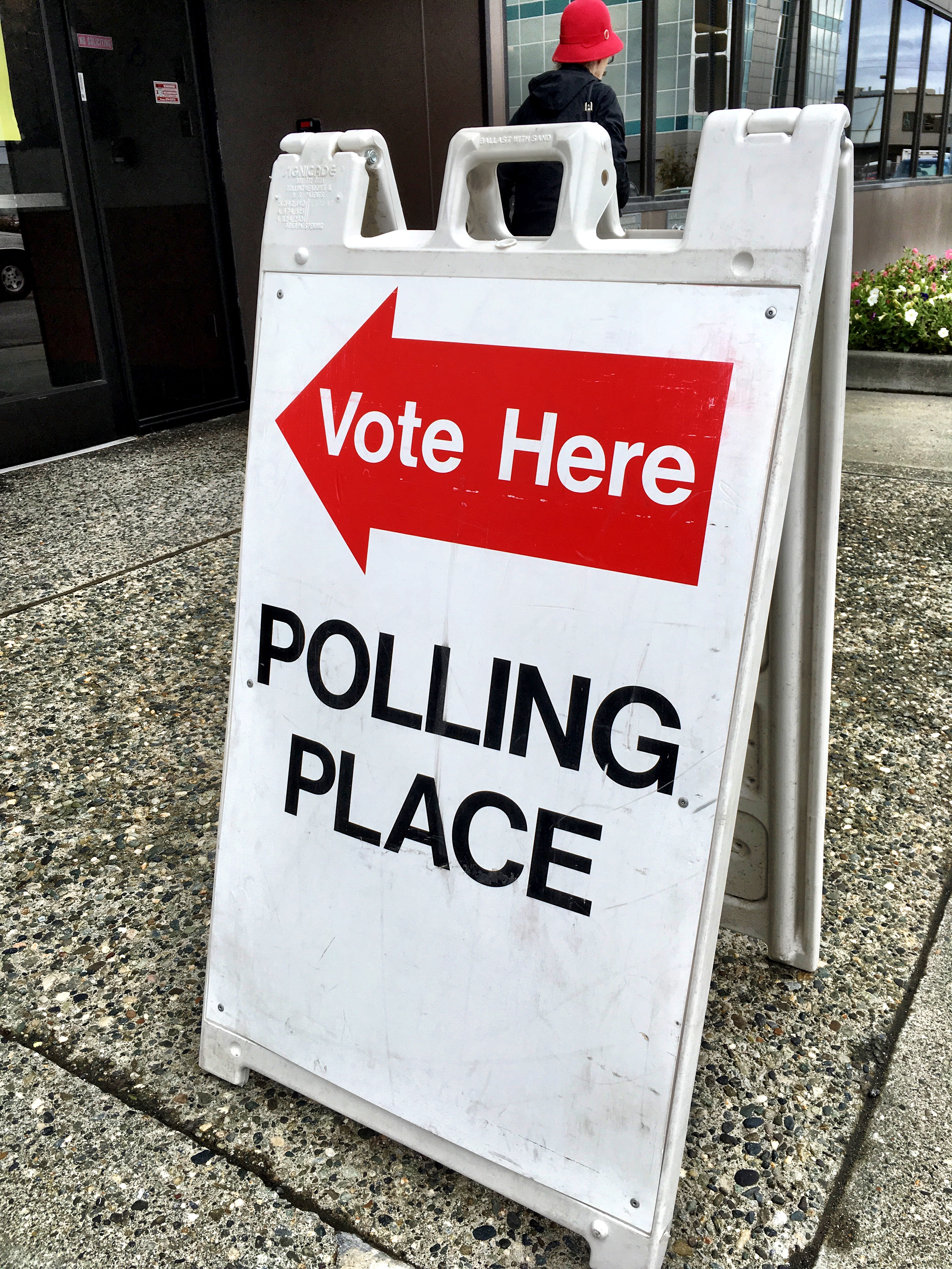 Voting polling place (Photo by Liz Ruskin, Alaska Public Media - Washington D.C.)