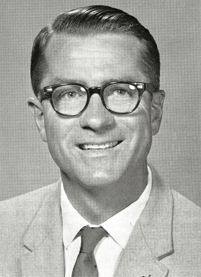 Lowell Thomas Jr. in 1975 (Photo courtesy of the Alaska Department of Education)
