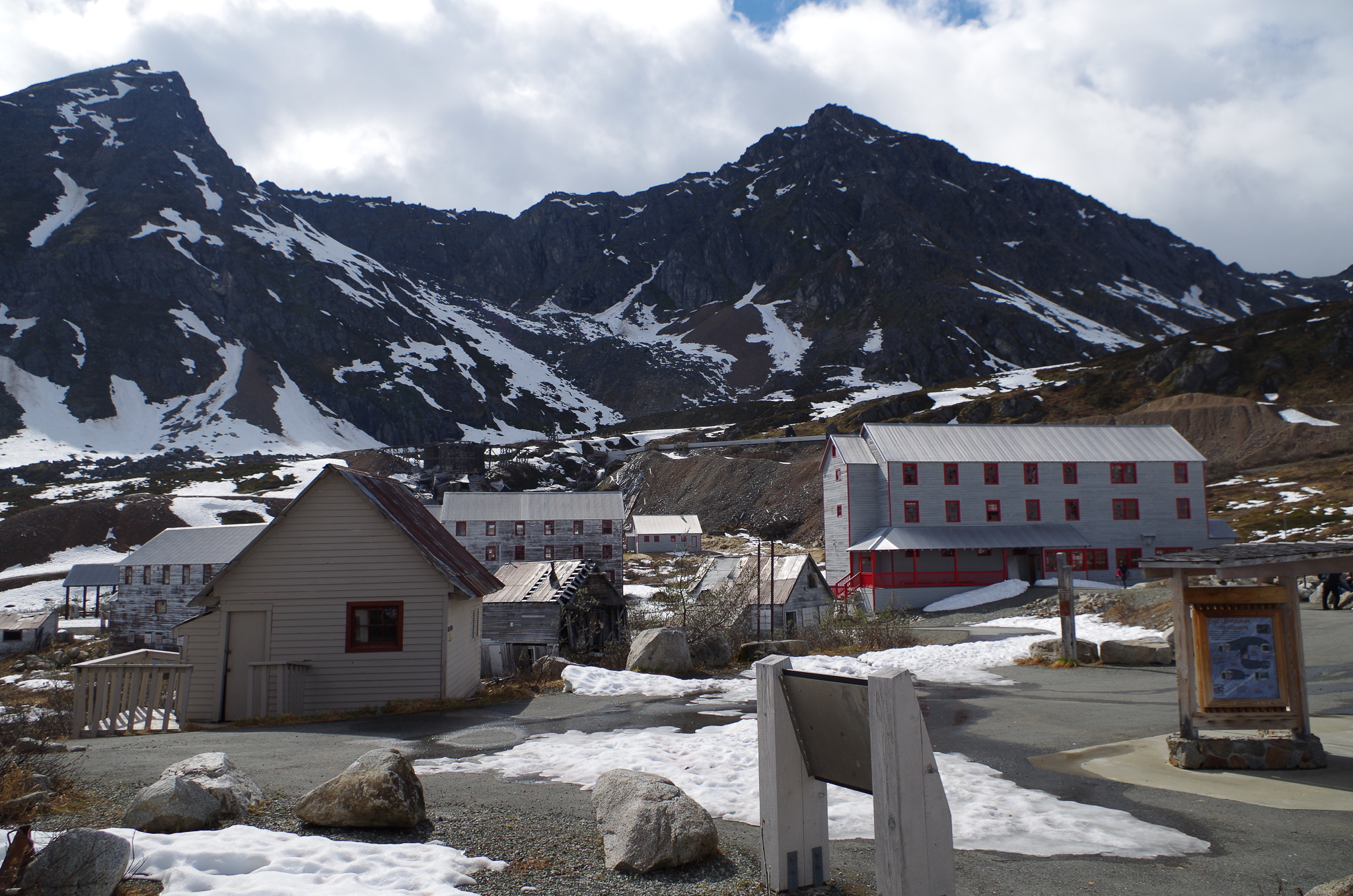 Exploring Hatcher Pass - Alaska Public Media