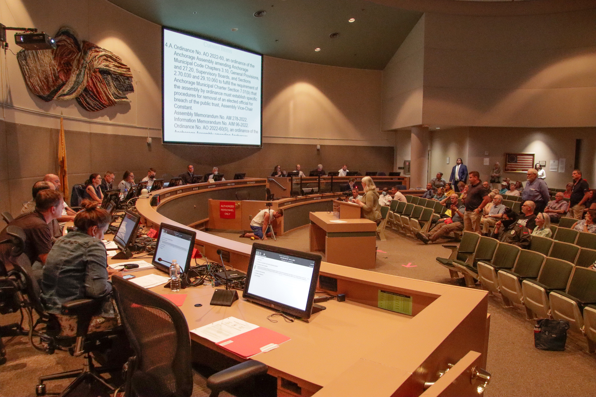 Anchorage Assembly starts process to fill Allard, Dunbar seats