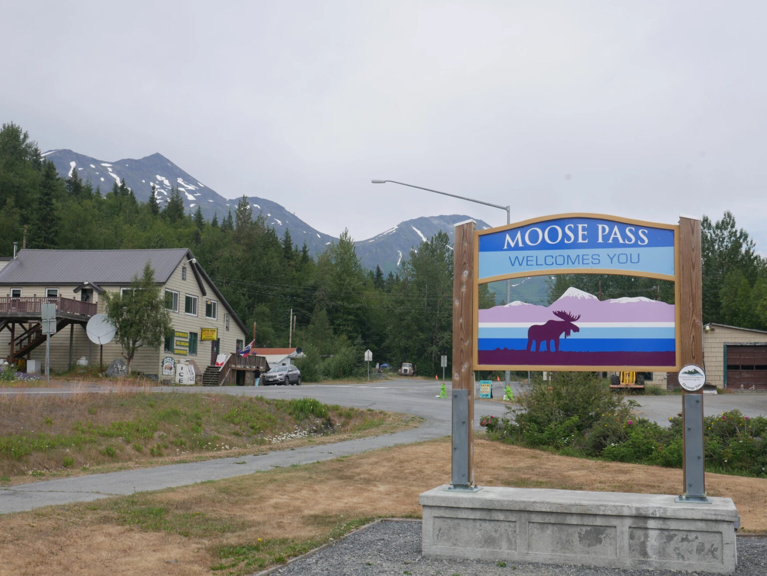 Moose Pass rallies to change course of Seward Highway rehabilitation project Alaska Public Media