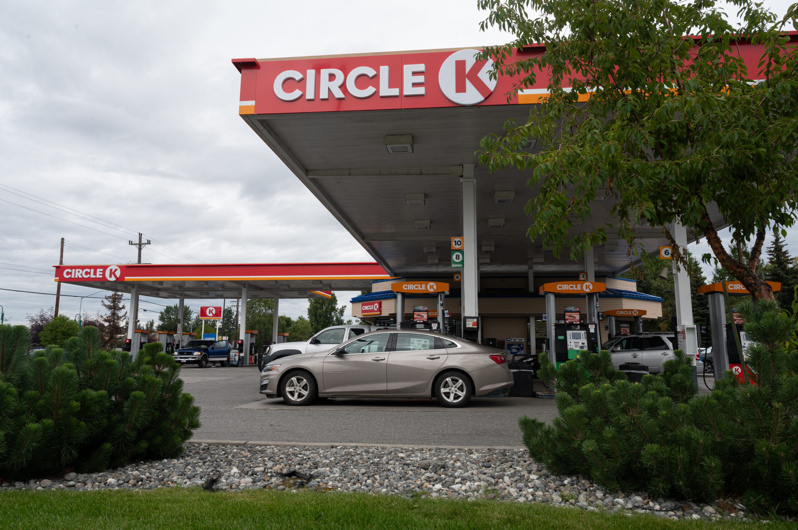 Holiday gas stations in Anchorage become Circle K